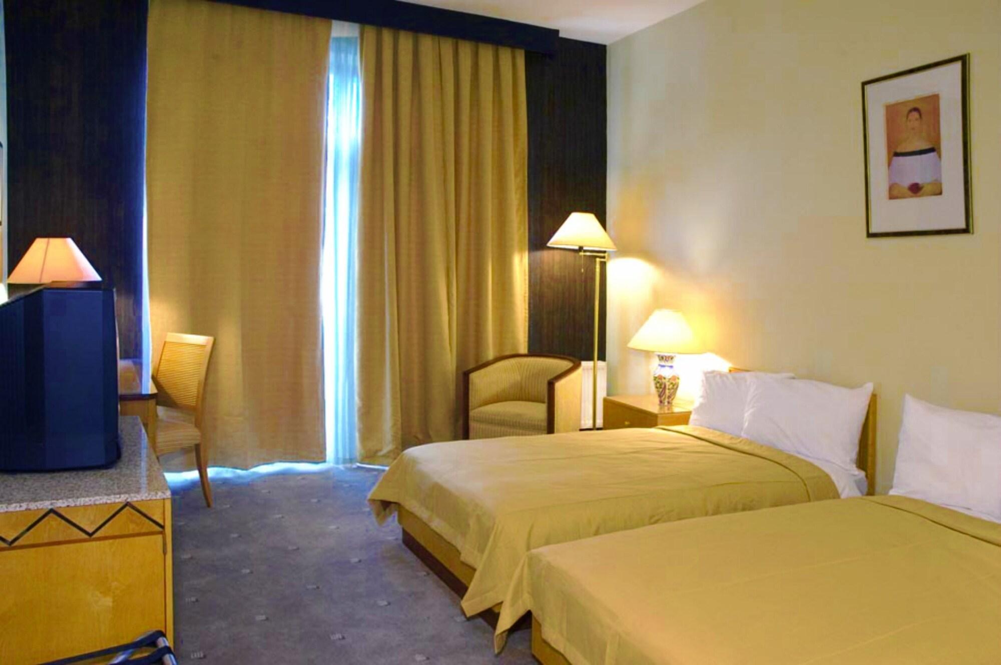 Sheki Saray Hotel Luaran gambar